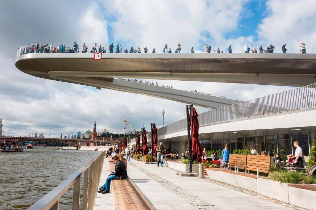 Парящий мост в парке «Зарядье»